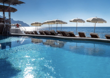 Luxury Pool Service in Amalfi